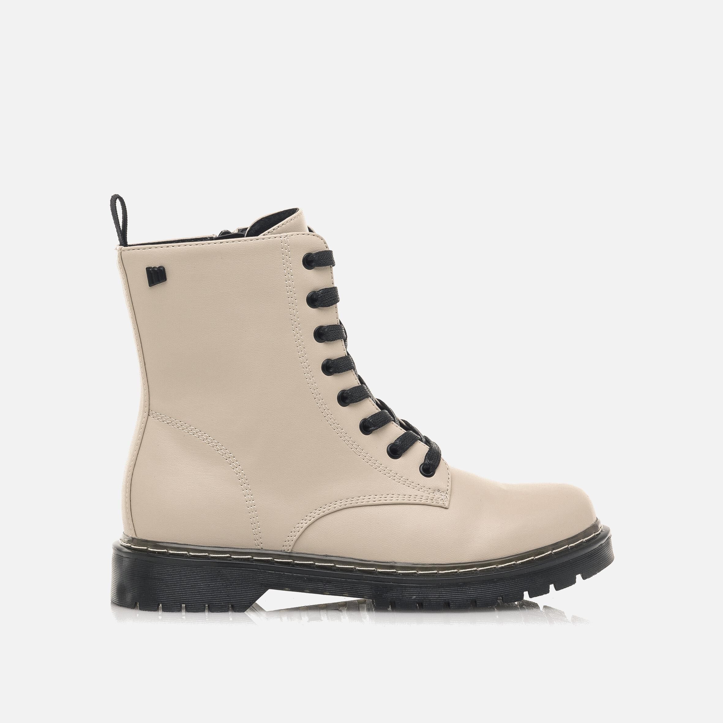 Botines hotsell beige planos